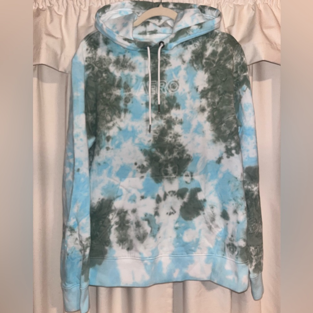 Aeropostale Blue, Green, and White Tie-Dye Hoodie medium